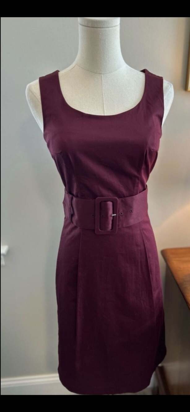 H&M Sleeveless Belted Dress Size 4 Burgundy